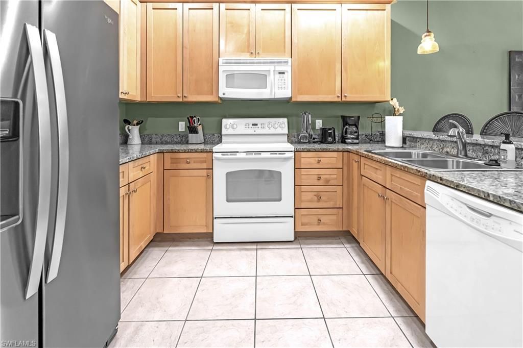 9092 Capistrano St S, Unit 6401, Naples, FL 34113 Photo