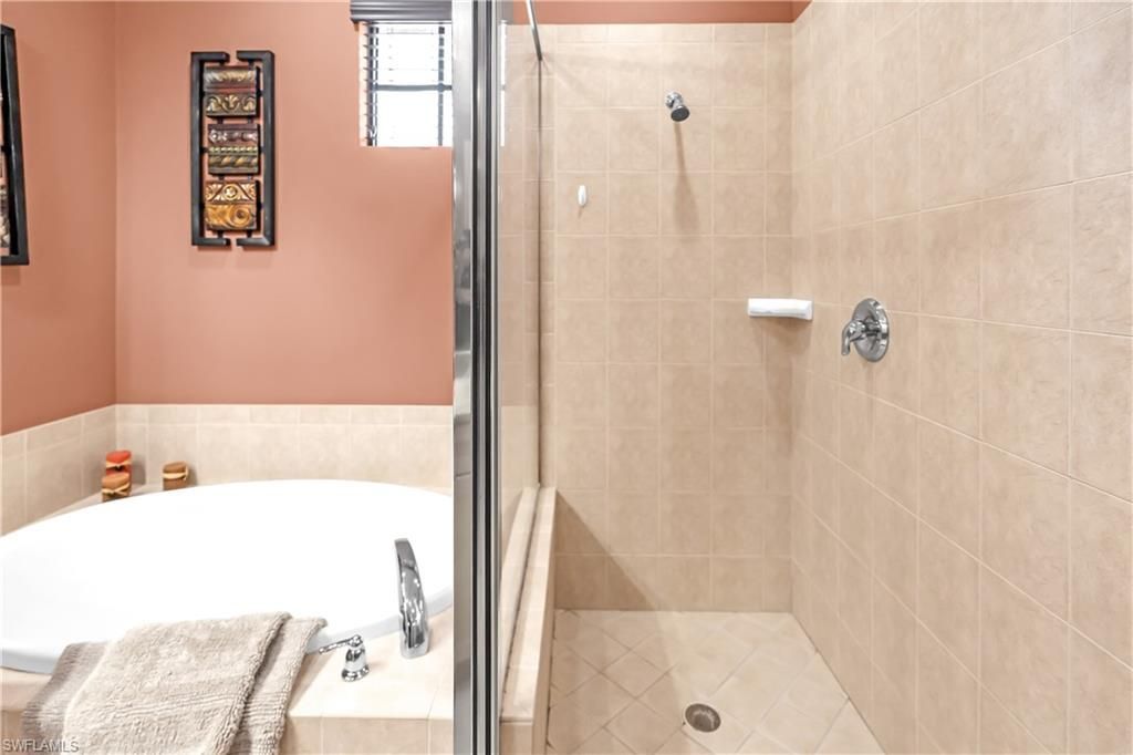 9092 Capistrano St S, Unit 6401, Naples, FL 34113 Photo
