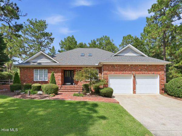 885 Monticello Drive , Pinehurst, NC 28374