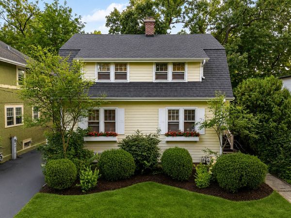790 Foxdale Avenue, Winnetka, IL 60093