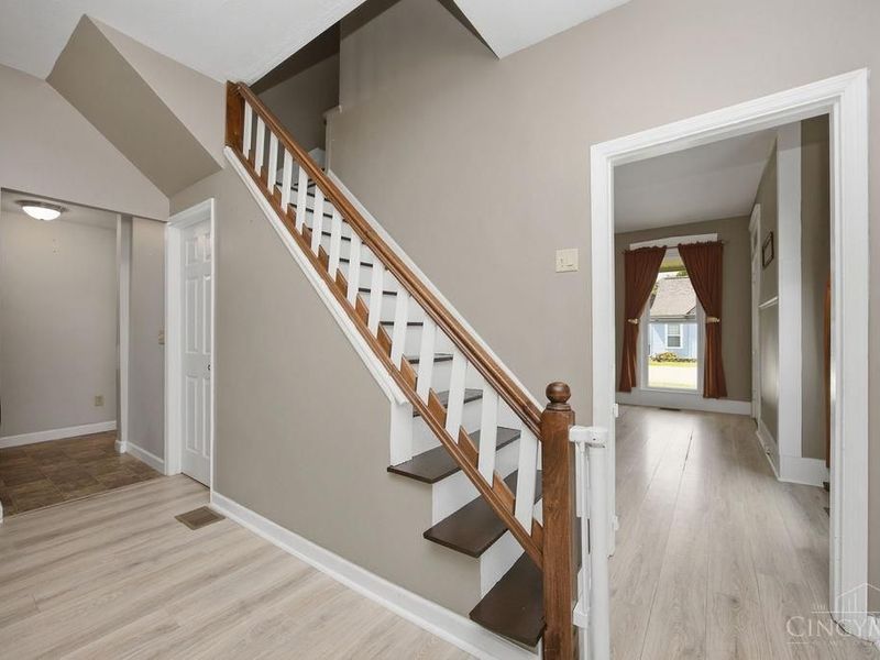 1732 Sample Road, Oxford, OH 45056 Photo 17