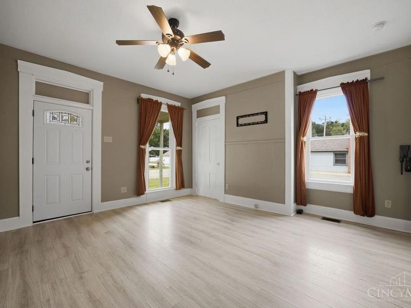 1732 Sample Road, Oxford, OH 45056 Photo 8
