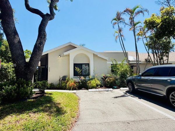 2320 NW 12th St , Unit 2320, Delray Beach, FL 33445