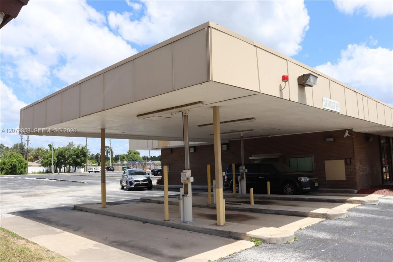 940 Delton Blvd, Deltona, FL 32725 Photo