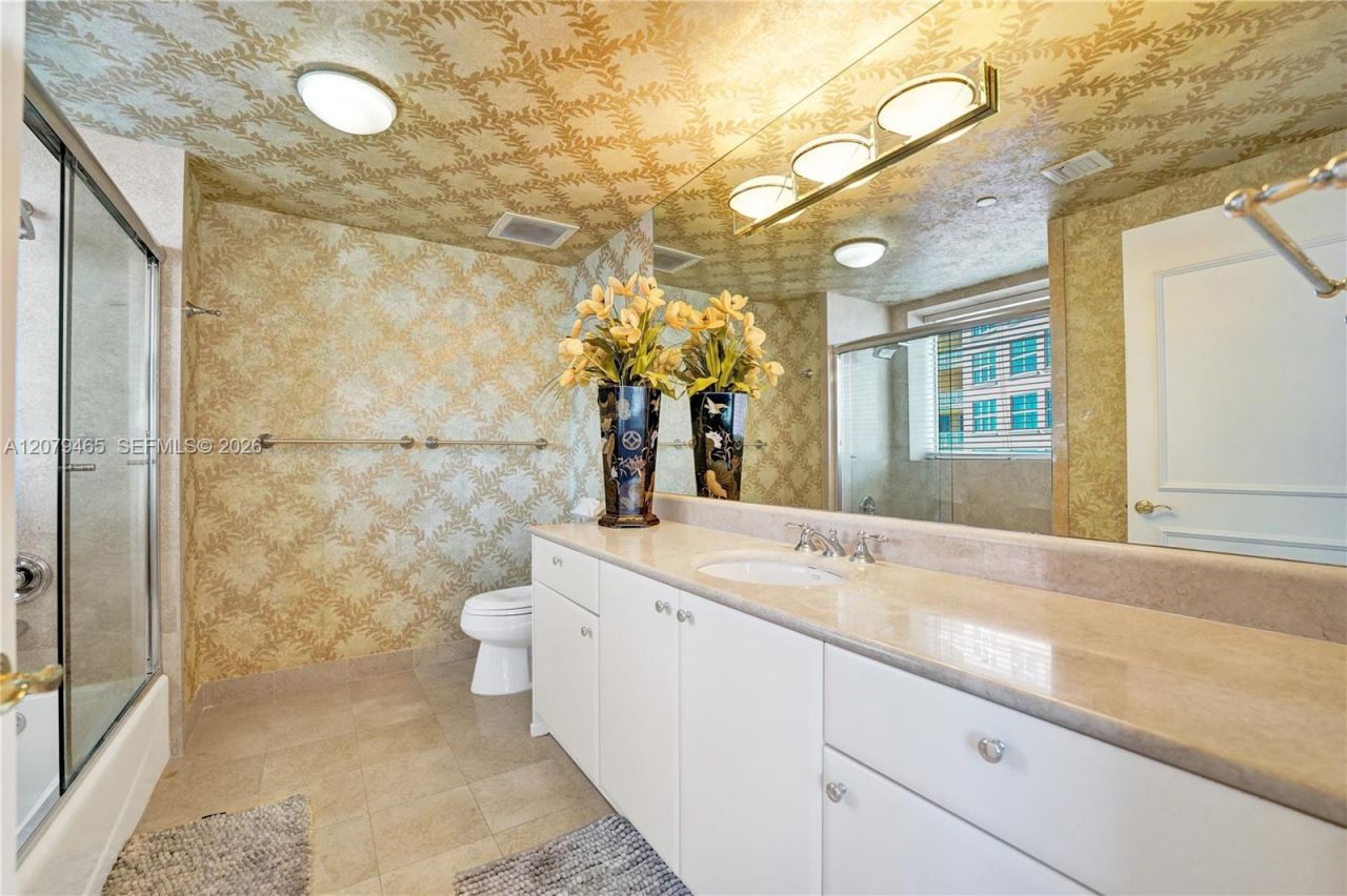2100 N Ocean Blvd , Unit 18B, Fort Lauderdale, FL 33305 Photo