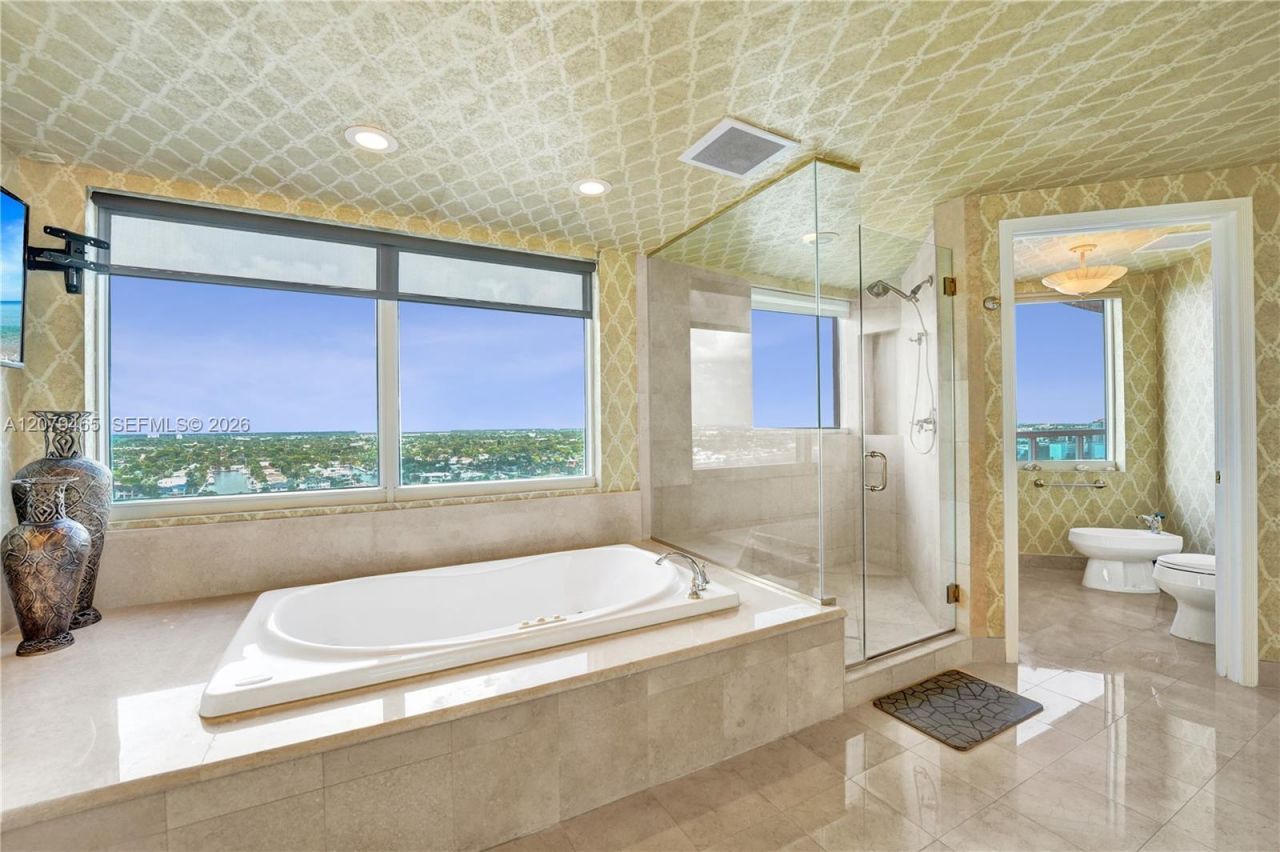 2100 N Ocean Blvd , Unit 18B, Fort Lauderdale, FL 33305 Photo