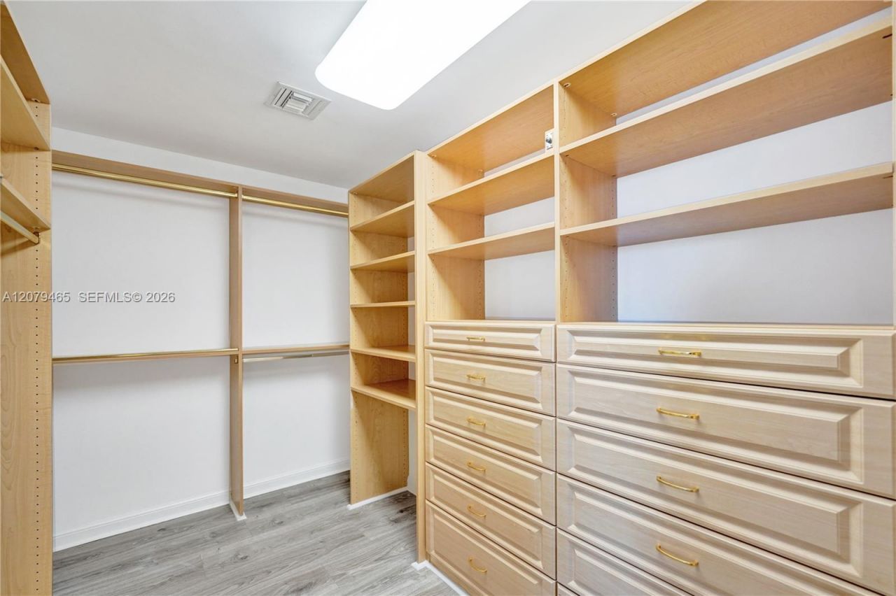 2100 N Ocean Blvd , Unit 18B, Fort Lauderdale, FL 33305 Photo