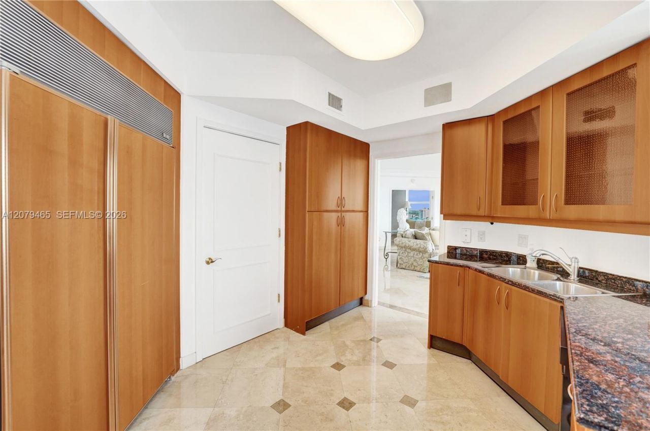 2100 N Ocean Blvd , Unit 18B, Fort Lauderdale, FL 33305 Photo