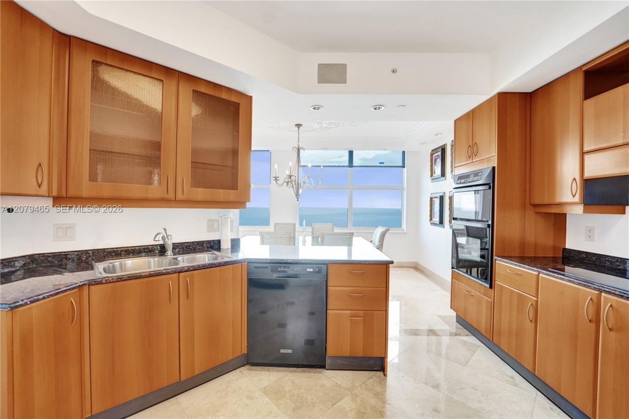 2100 N Ocean Blvd , Unit 18B, Fort Lauderdale, FL 33305 Photo