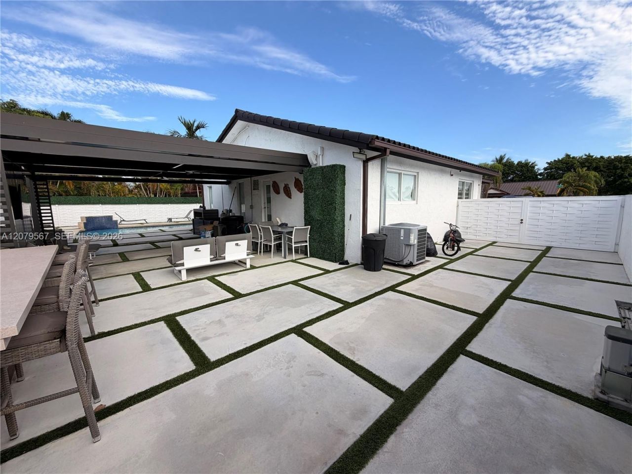 13200 SW 25th St , Miami, FL 33175 Photo