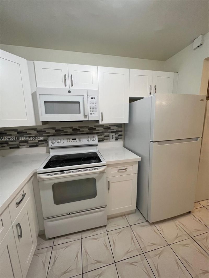 301 SW 135th Ave , Unit 402C, Pembroke Pines, FL 33027 Photo