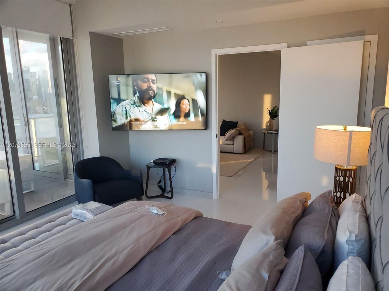 851 NE 1st Ave , Unit 1511, Miami, FL 33132 Photo