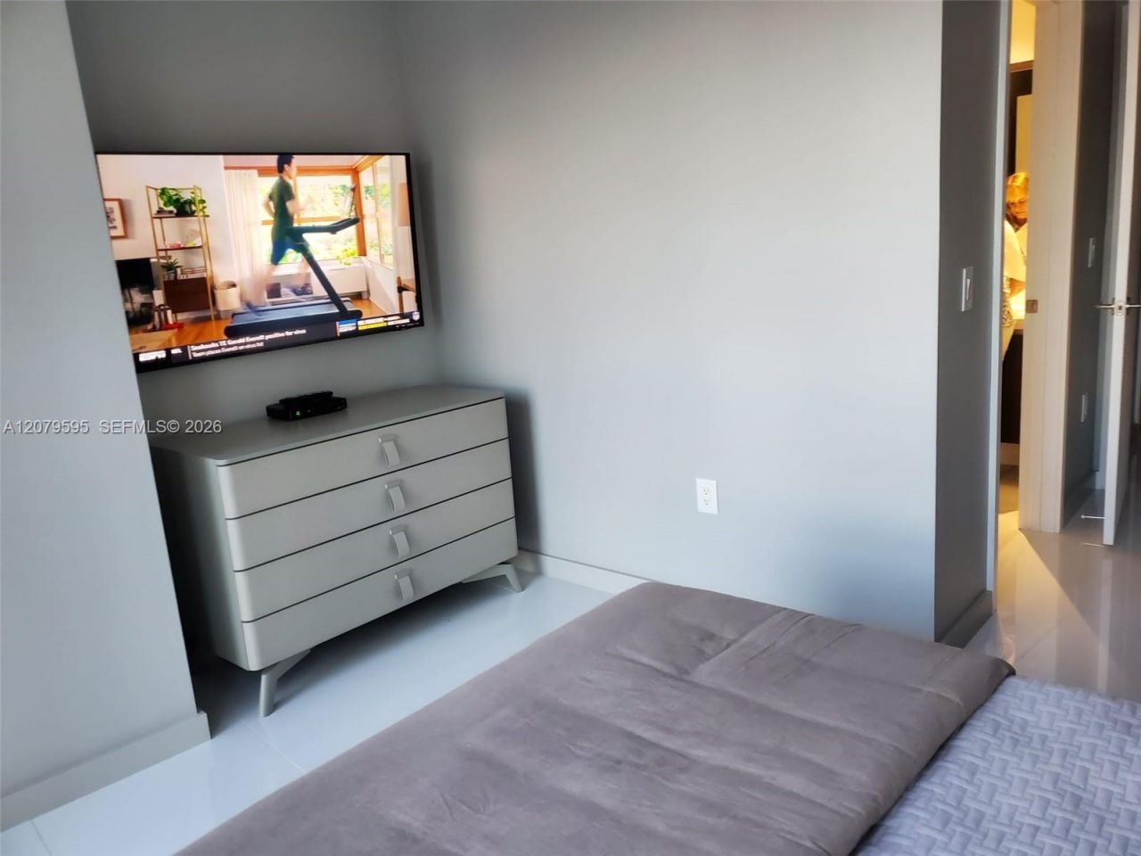 851 NE 1st Ave , Unit 1511, Miami, FL 33132 Photo