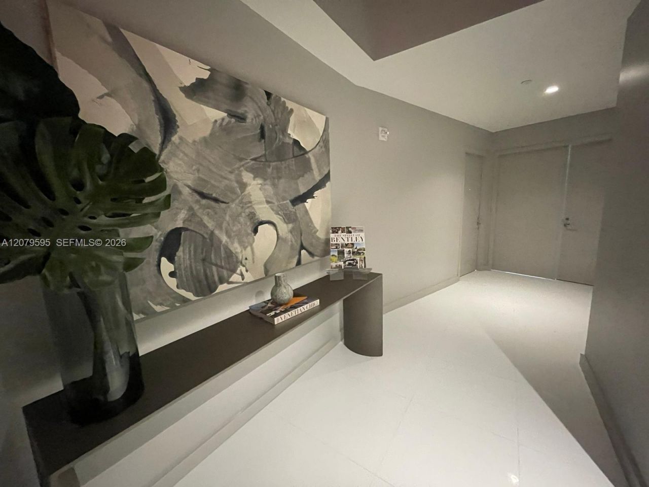 851 NE 1st Ave , Unit 1511, Miami, FL 33132 Photo