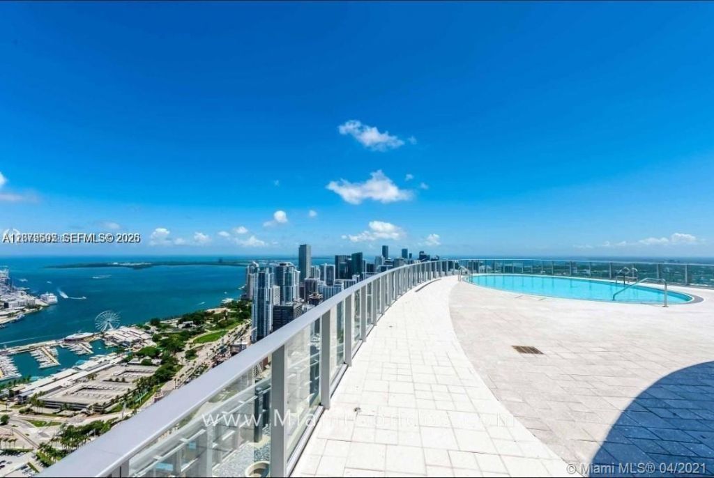 851 NE 1st Ave , Unit 1511, Miami, FL 33132 Photo