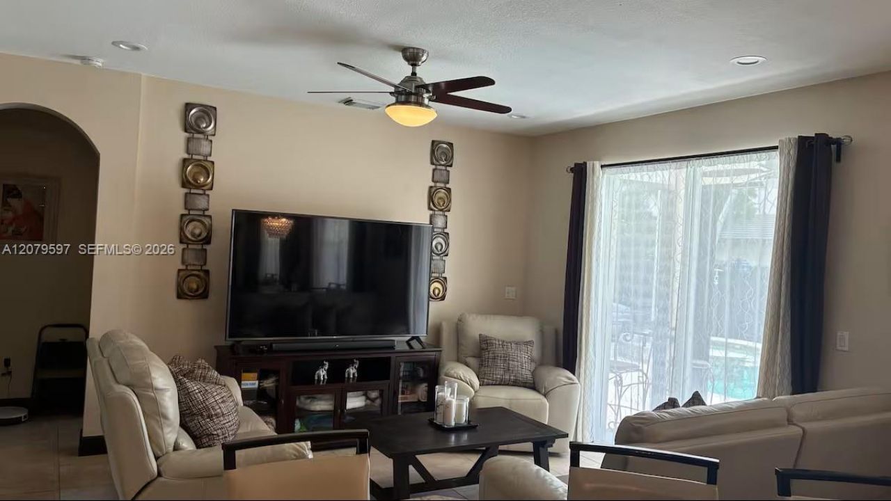 20172 SW 128th Ct, Miami, FL 33177 Photo
