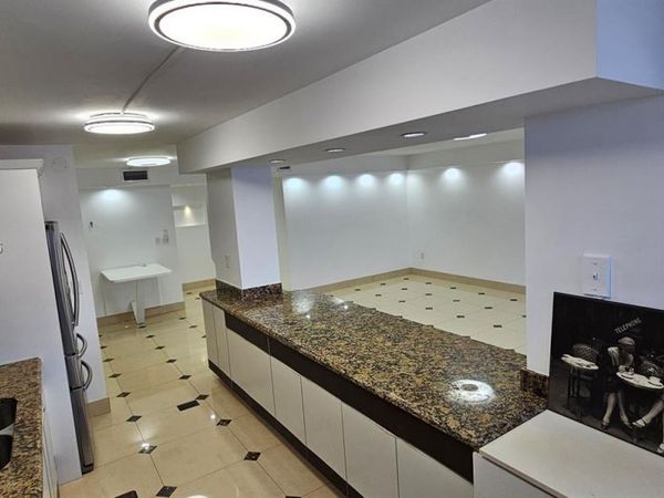 18051 Biscayne Blvd, Unit 1501, Aventura, FL 33160