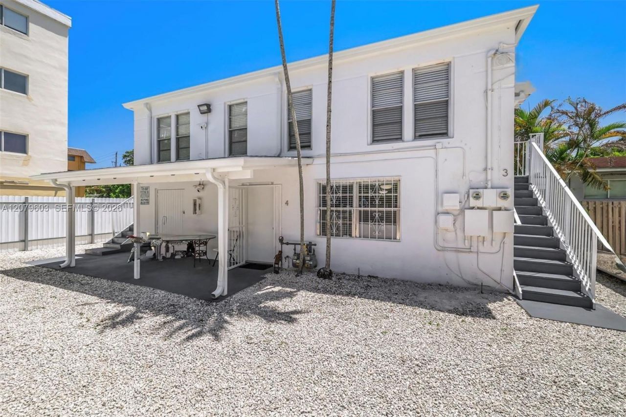 340 NE 125th St, North Miami, FL 33161 Photo