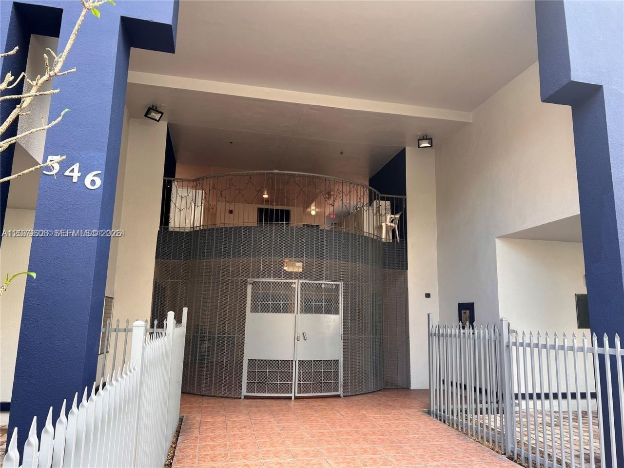 546 SW 1st St, Unit 611, Miami, FL 33130 Photo