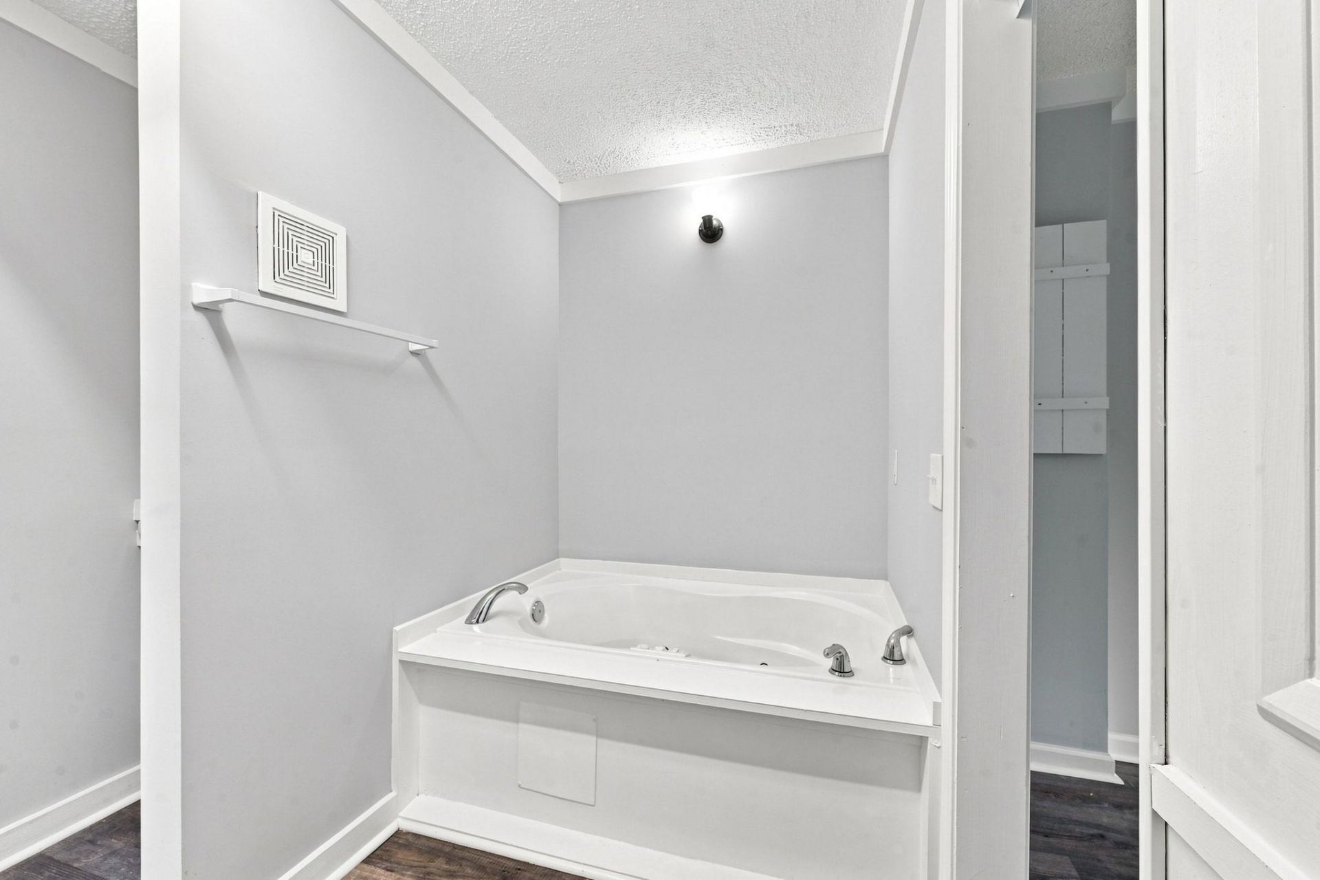 4941 Bass Dr.  Photo 21