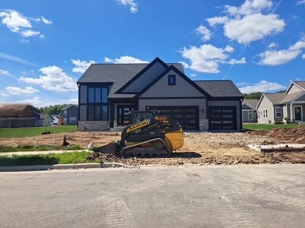759 Hummingbird COURT, Grafton, WI 53024