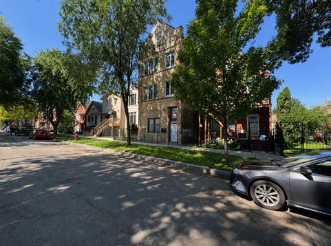 Main Photo