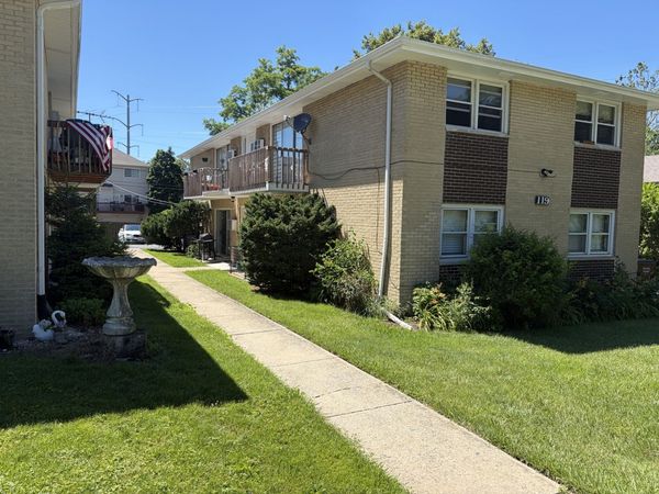 119 Cliff Street , Unit 2w, Willow Springs, IL 60480