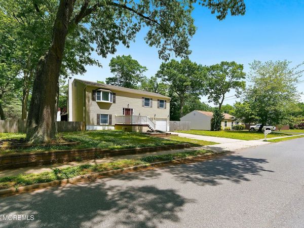 59 Park Avenue, Bayville, NJ 08721