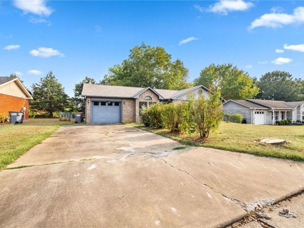 1503 Grand Oak Drive , Greenwood, AR 72936