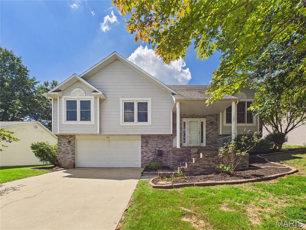 721 Wedge Lane, Jackson, MO 63755 Main Photo
