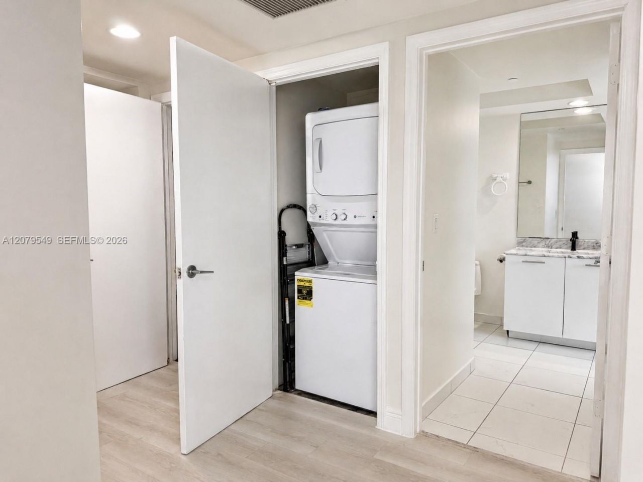 55 SE 6th St , Unit 1510, Miami, FL 33131 Photo