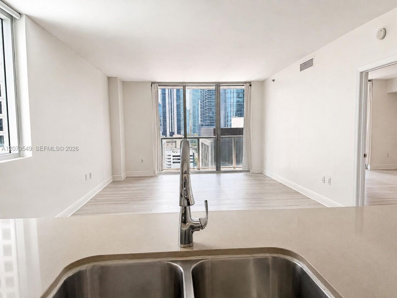 55 SE 6th St , Unit 1510, Miami, FL 33131 Photo