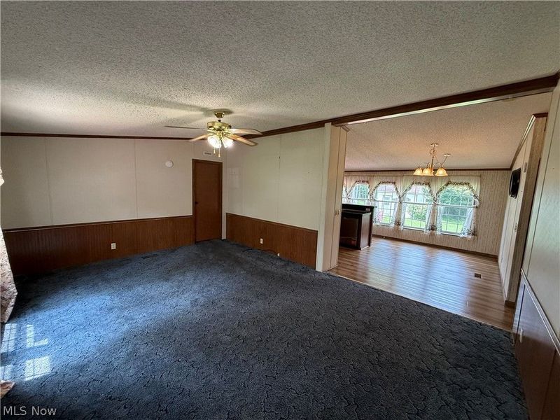 316 Cherie Avenue, Richmond, OH 43944 Photo 4