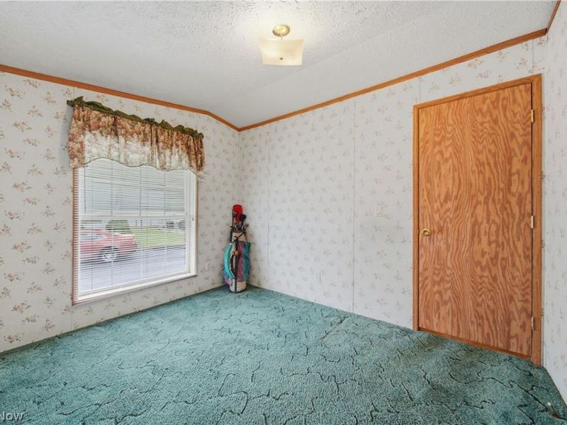 83 Helen Street, Barberton, OH 44203 Photo 14
