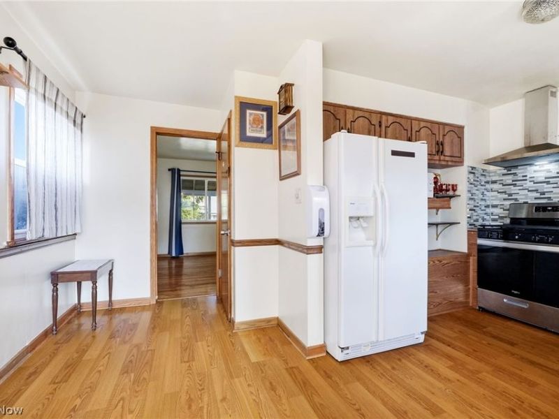 318 Lehigh Avenue, Cuyahoga Falls, OH 44221 Photo 11