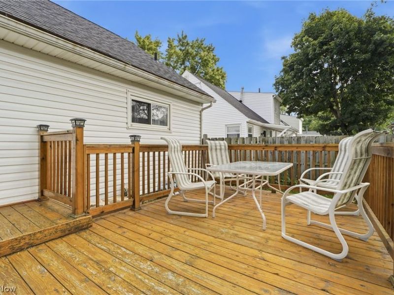 318 Lehigh Avenue, Cuyahoga Falls, OH 44221 Photo 35