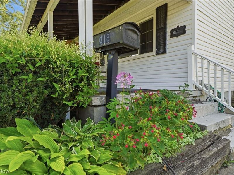 318 Lehigh Avenue, Cuyahoga Falls, OH 44221 Photo 5