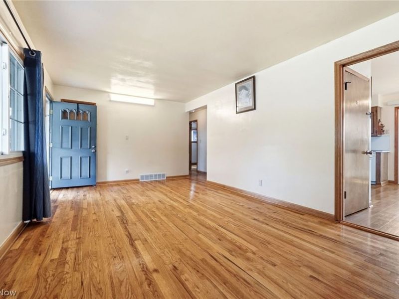 318 Lehigh Avenue, Cuyahoga Falls, OH 44221 Photo 8