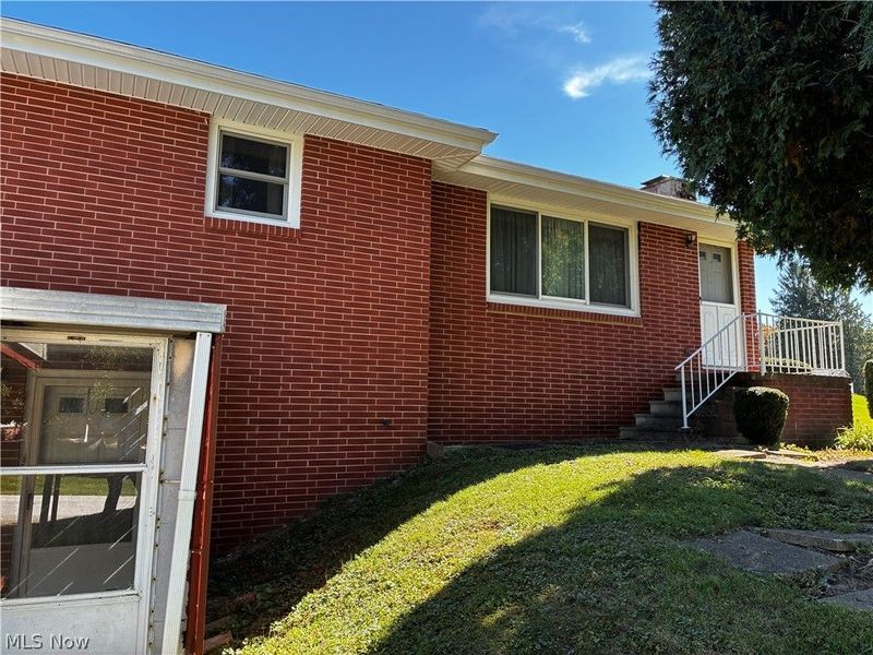 21 Sarah Boulevard, Toronto, OH 43964 Photo 3