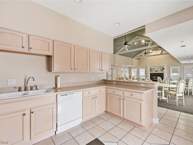 568 Lakeview Boulevard, Unit 568, Lake Milton, OH 44429 Photo 28