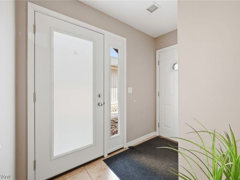 568 Lakeview Boulevard, Unit 568, Lake Milton, OH 44429 Photo 3