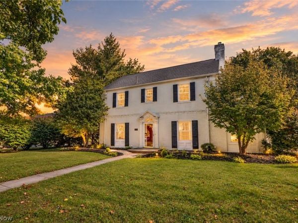 2412 University Avenue NW, Canton, OH 44709