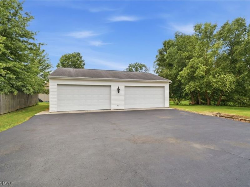 209 Wildwood Drive, Boardman, OH 44512 Photo 4