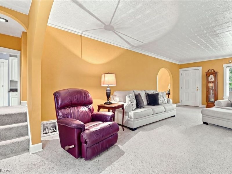 209 Wildwood Drive, Boardman, OH 44512 Photo 9