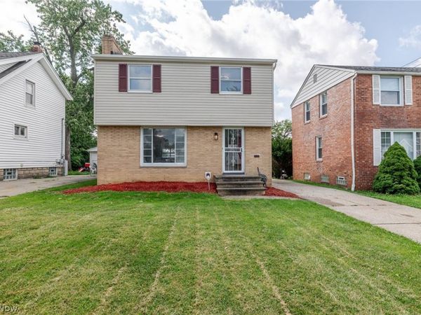 19806 Mountville Drive , Maple Heights, OH 44137