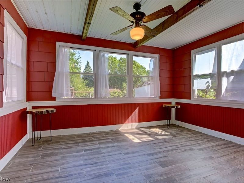 21870 Seabury Avenue, Fairview Park, OH 44126 Photo 13