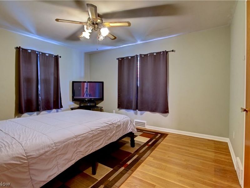 21870 Seabury Avenue, Fairview Park, OH 44126 Photo 19