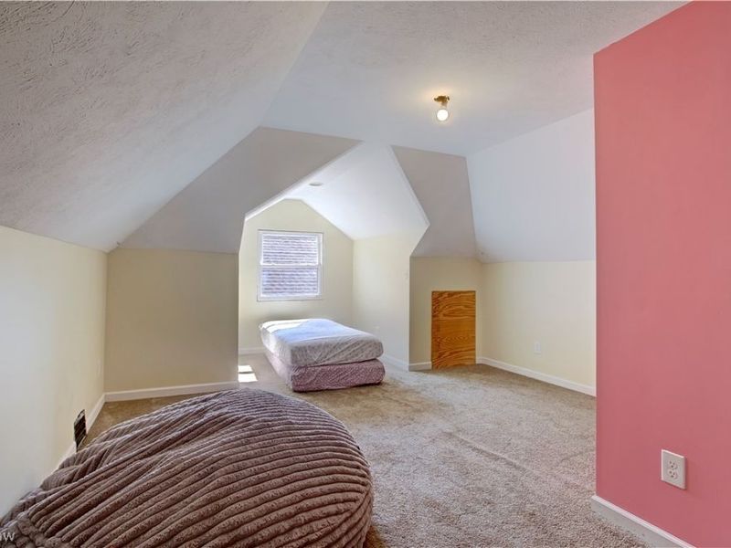 21870 Seabury Avenue, Fairview Park, OH 44126 Photo 24