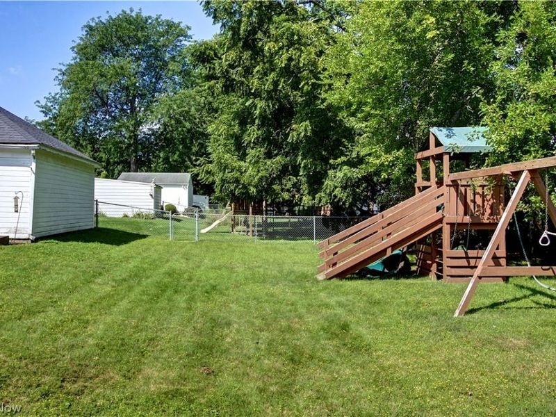 21870 Seabury Avenue, Fairview Park, OH 44126 Photo 37
