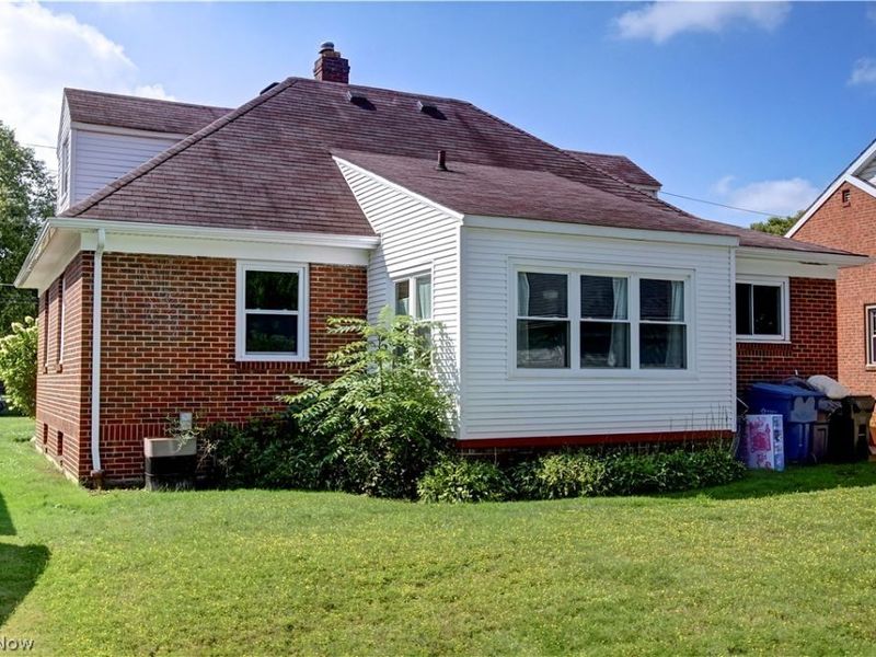 21870 Seabury Avenue, Fairview Park, OH 44126 Photo 39